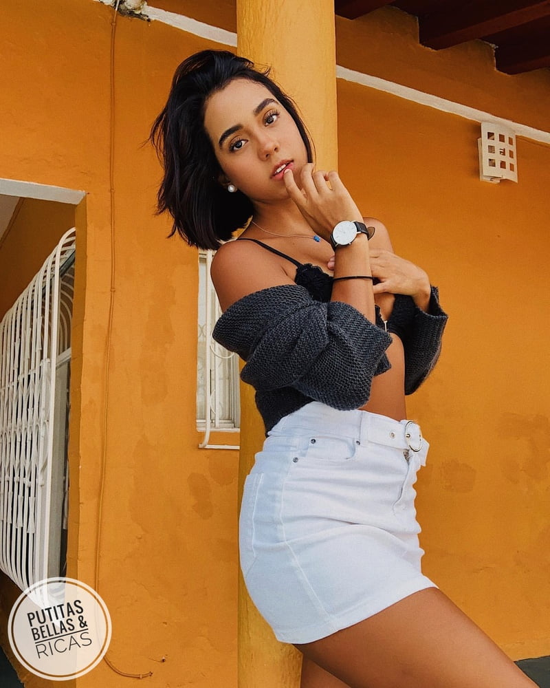 女性の写真 (18)
 #80066421