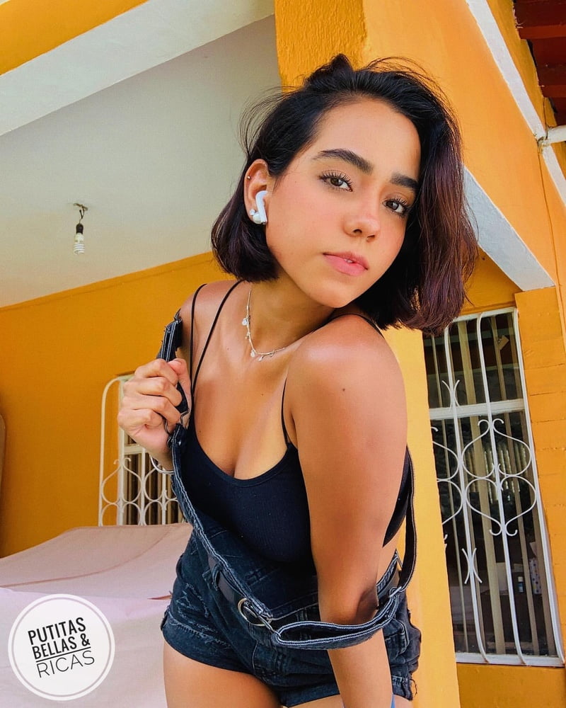 女性の写真 (18)
 #80066436