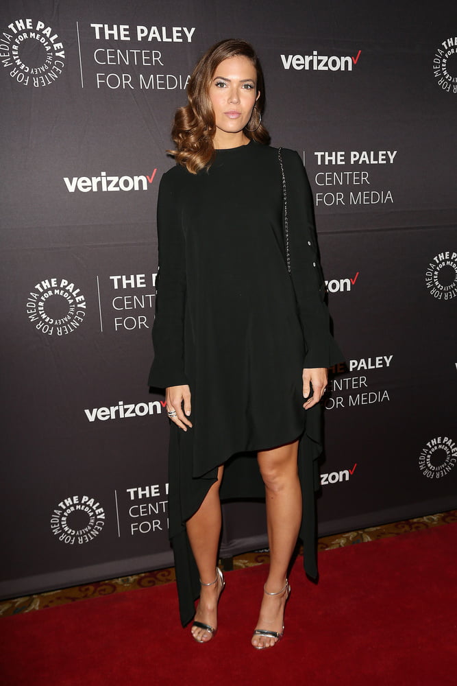 Mandy moore - the paley honors a gala tribute to music on tv
 #81927380