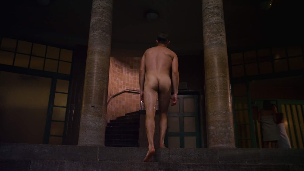 Male celebrity Max Riemelt totally nude vidcaps #106783100