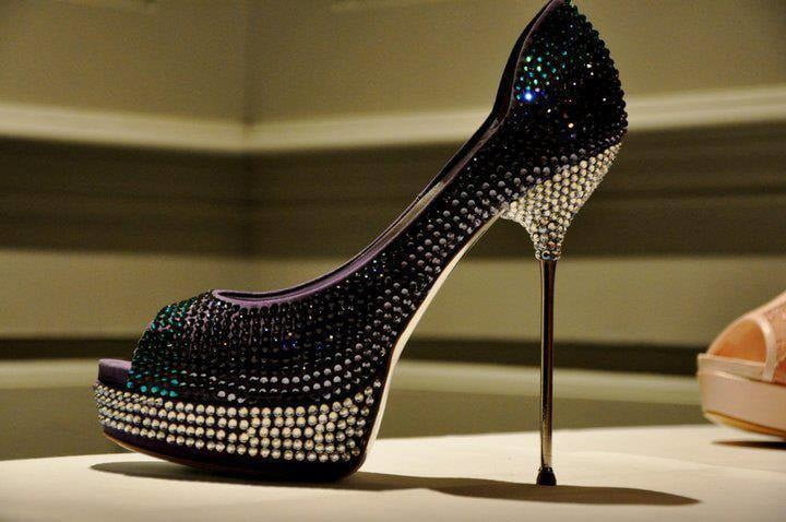 world of heels #81295984