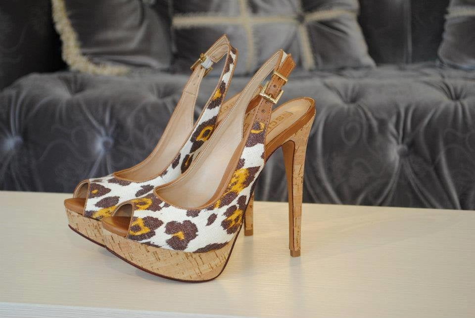 world of heels #81295993