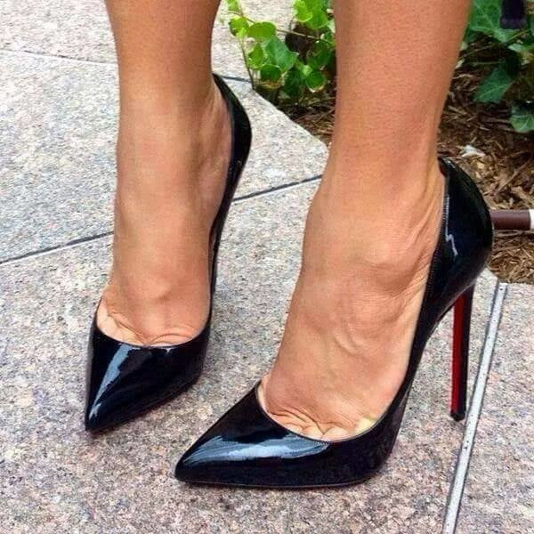 world of heels #81296024
