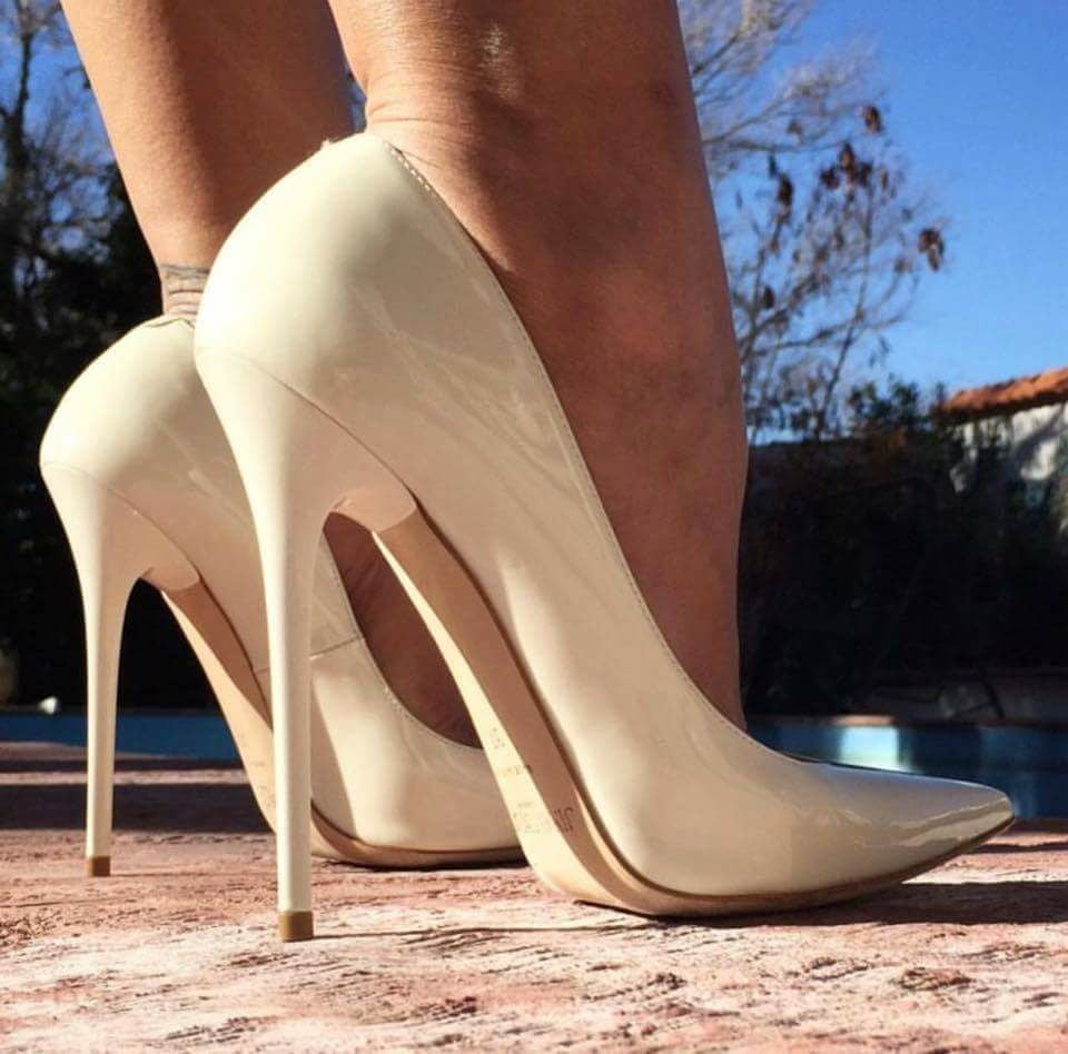 world of heels #81296028