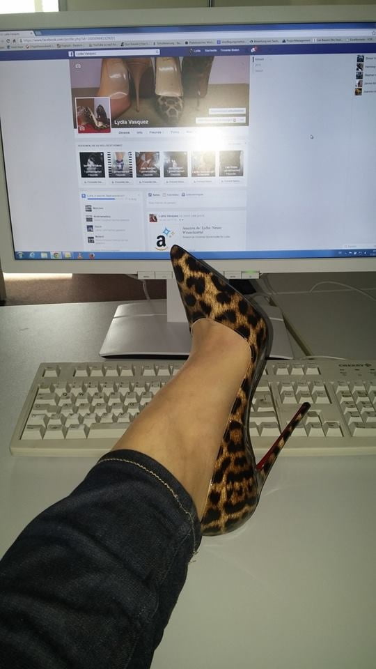 world of heels #81296257