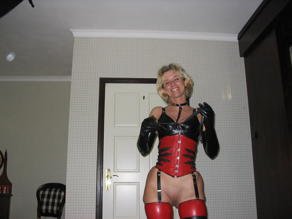 Netherlands BDSM Swinger wife #98338030