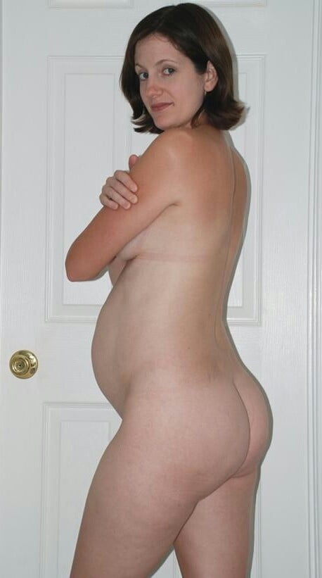 Amerikanische Nudisten schwangere Frau
 #91301774