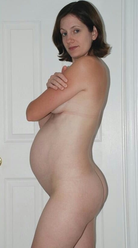 Amerikanische Nudisten schwangere Frau
 #91301910
