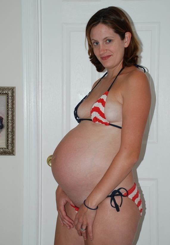 Esposa embarazada nudista americana
 #91301916
