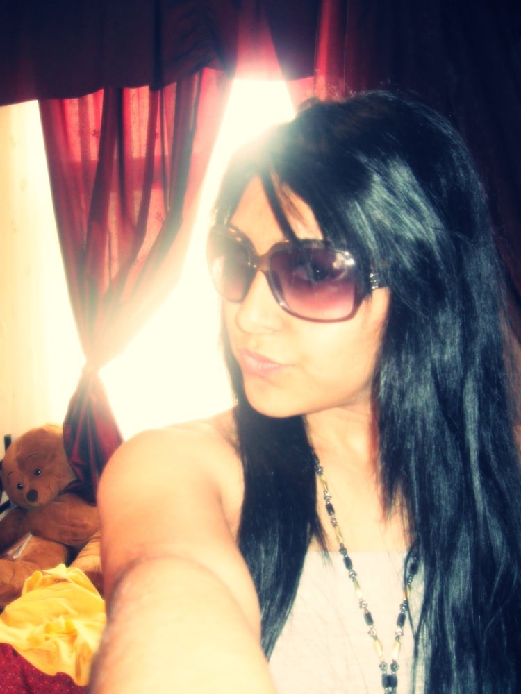 Chica deli deli
 #81074298