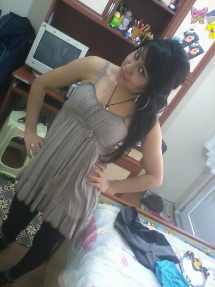 Chica deli deli
 #81074357