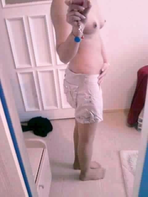 Chica deli deli
 #81074375