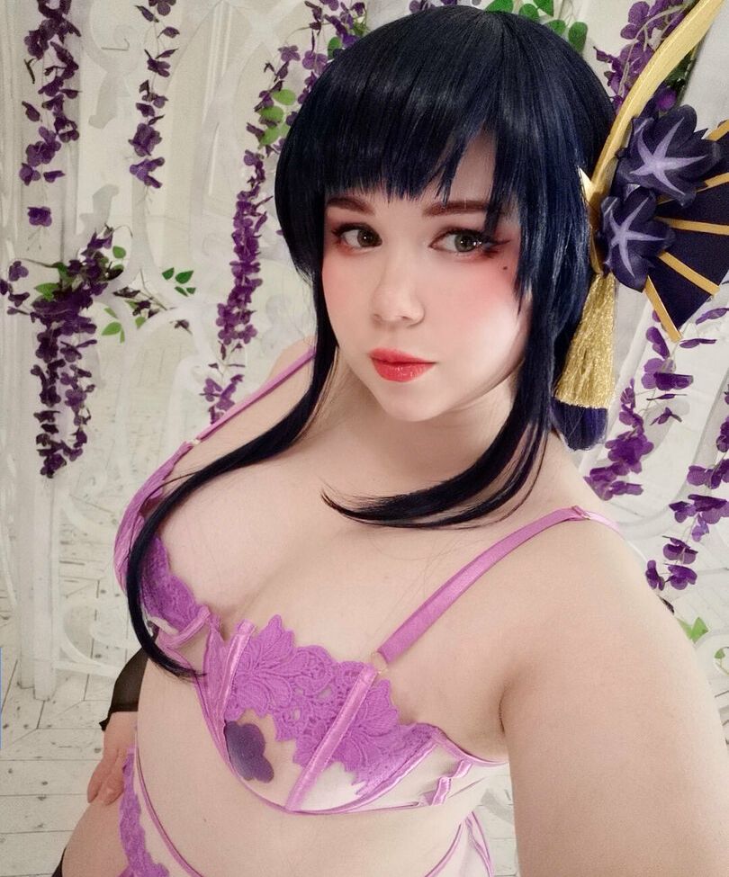 Elune Cosplay desnuda #108412408