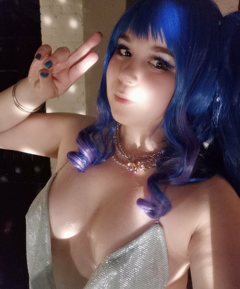 Elune Cosplay desnuda #108412638