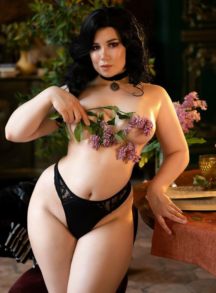 Elune Cosplay desnuda #108412643