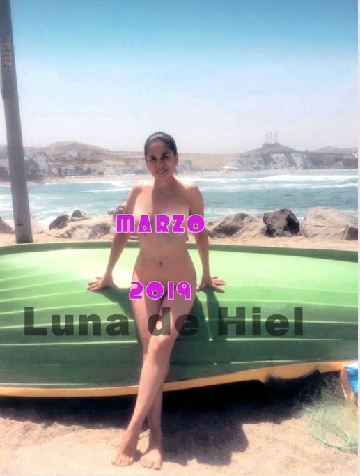 インドの大きなおばさんたちのお尻。
 #95107427