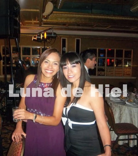 インドの大きなおばさんたちのお尻。
 #95107666