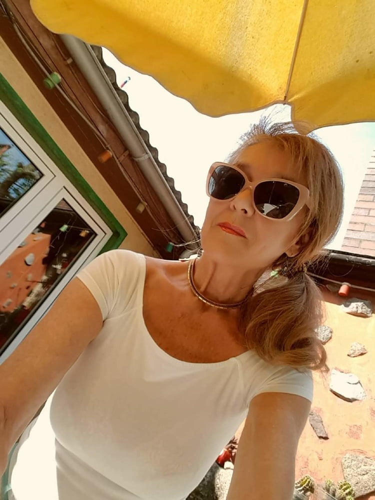 Reife enge lustvolle frauen
 #92128234