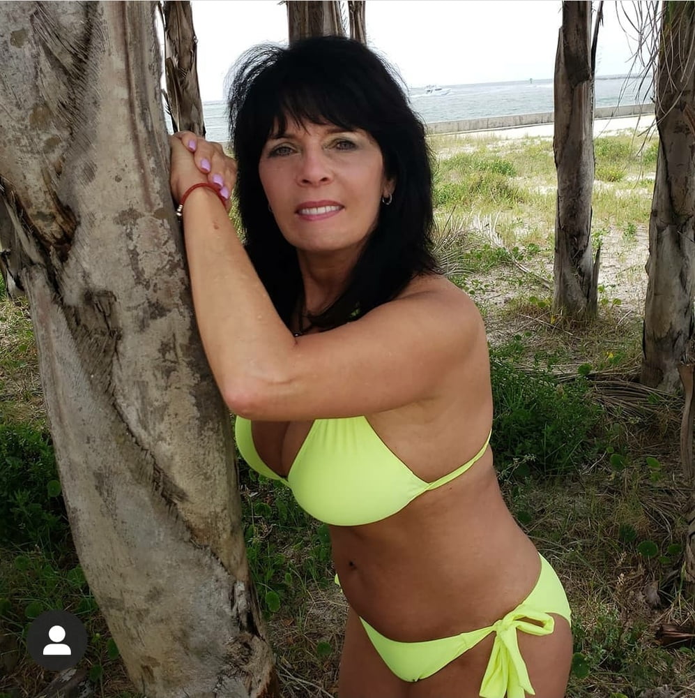 Reife enge lustvolle frauen
 #92128558