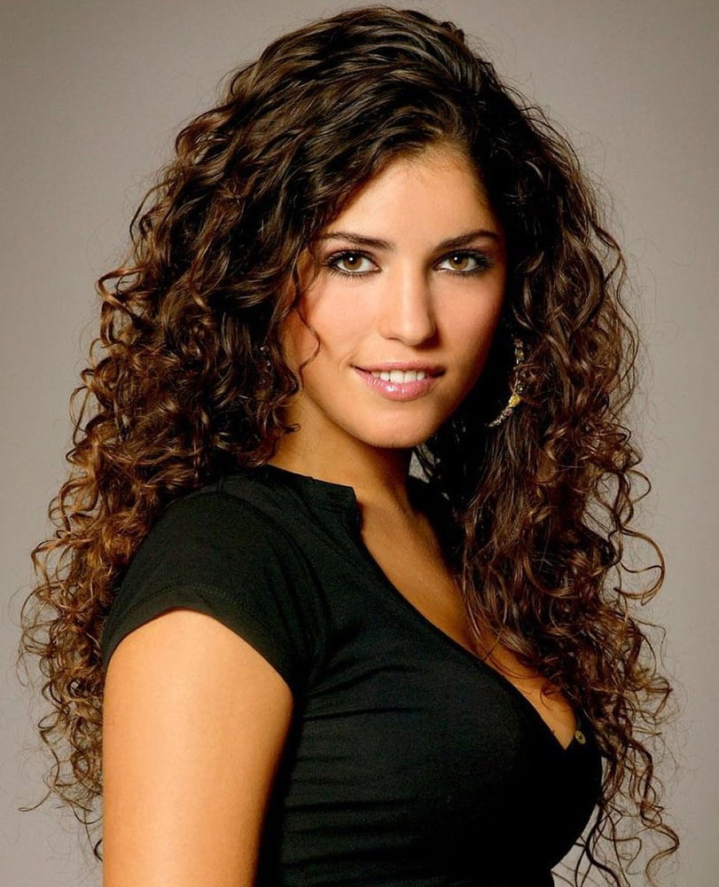 YOLANTHE PICTURES #100898012