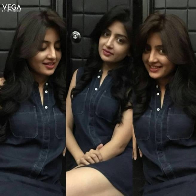Long Haired Beauty #89391316