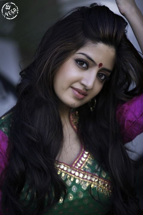 Long Haired Beauty #89391419