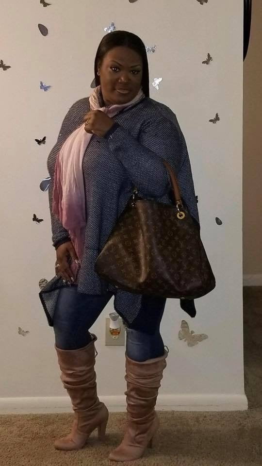 Milfs & gilfs usando botas no.6
 #104193572