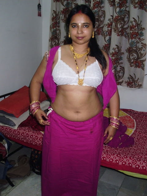 Indische Frau 4
 #89113148