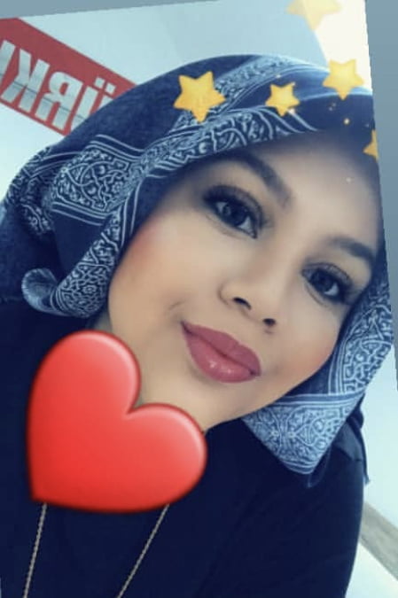 Gulcan Ucar Darmstadt (Comment) #105848143