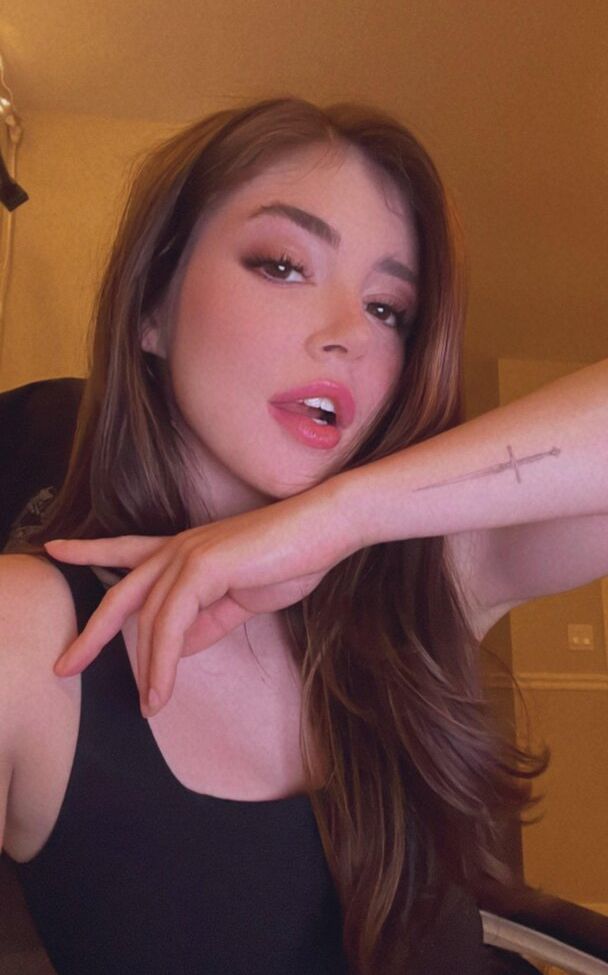 Chrissy Costanza nuda #109652084