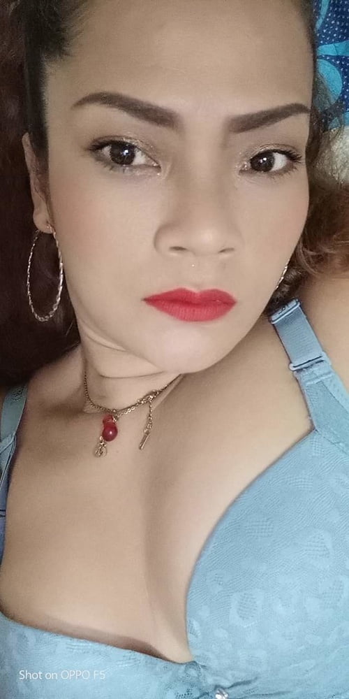 Ibu tetek besar #81304561