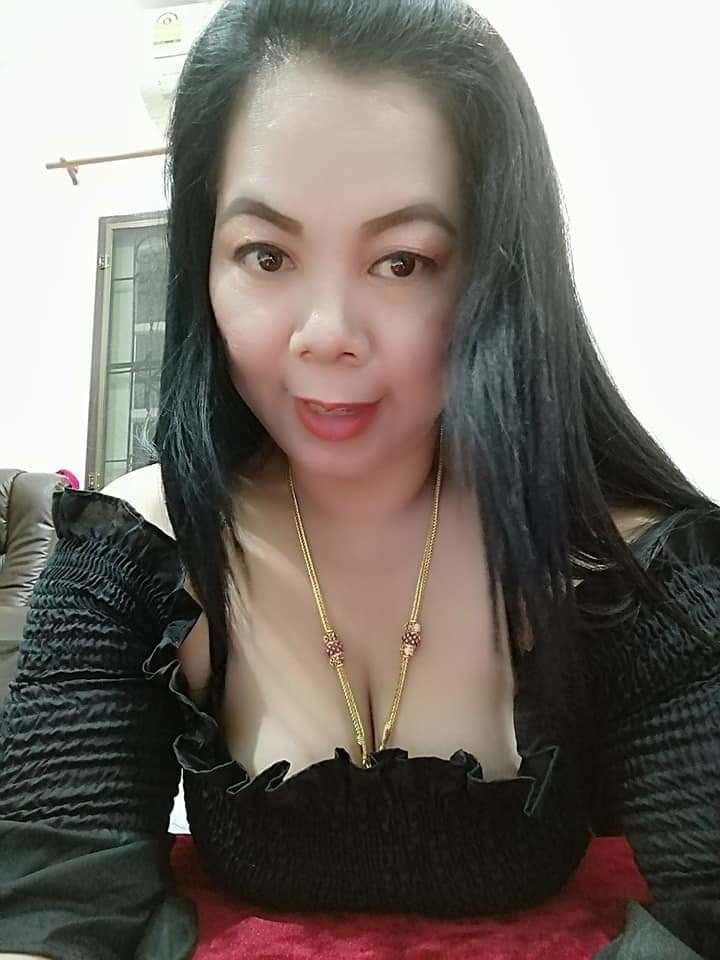 Ibu tetek besar #81304567