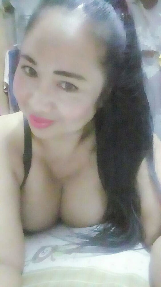 Ibu tetek besar #81304619