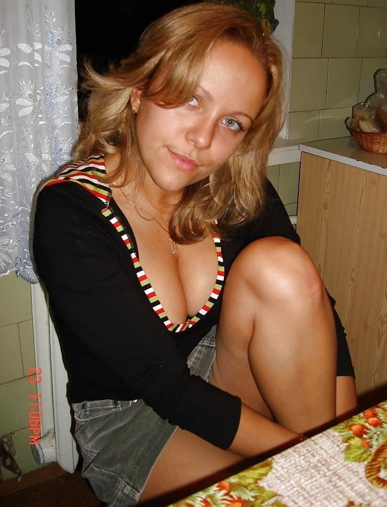 Russe horny maman agrandi top énorme
 #93961408