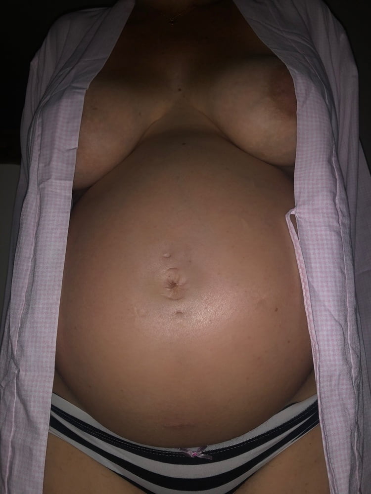 Sexy schwangere Mädchen 121
 #93500632