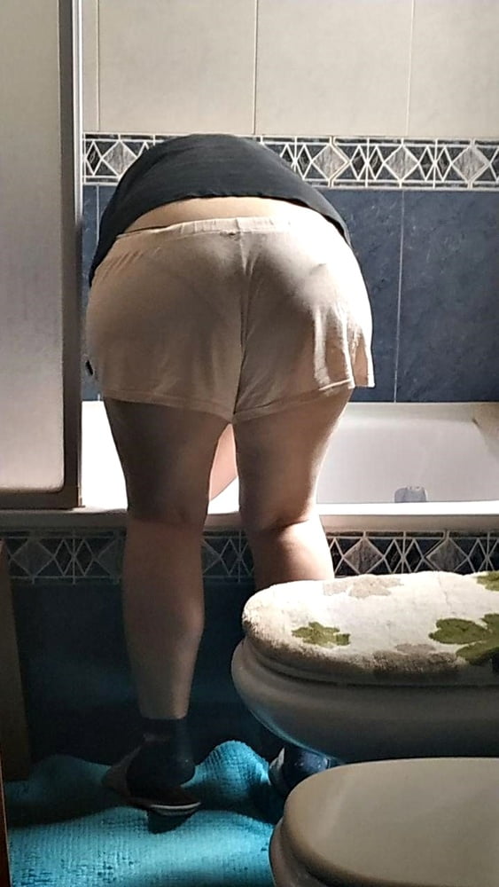 AMANDA&#039;S ASS #87800538