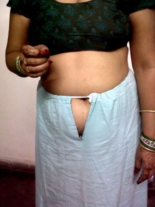 Indian Aunty Ass 3676884