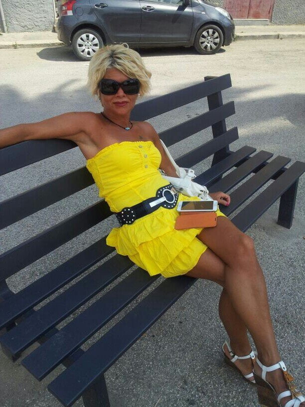 Blond suczka
 #87543711