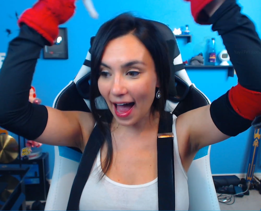 Ich will, dass Trisha Hershberger mir ihre großen Brüste stillt
 #100292538