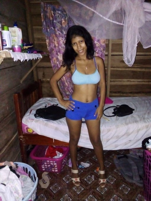 Latina 15
 #81851941