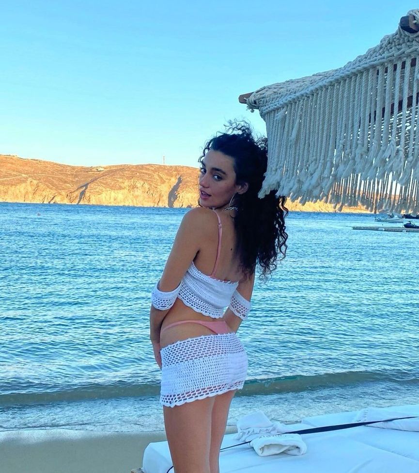 Liraz Nomdar nackt #108314476