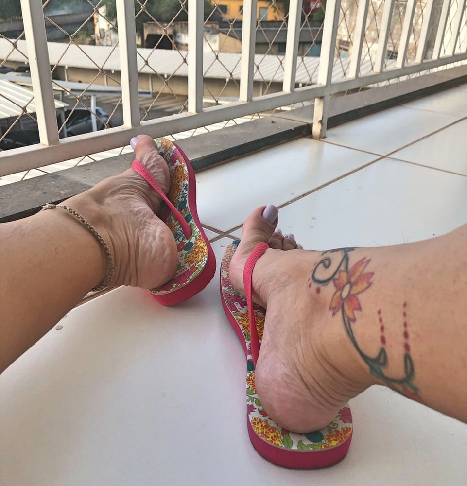 MILF feet MILF feet #89957690