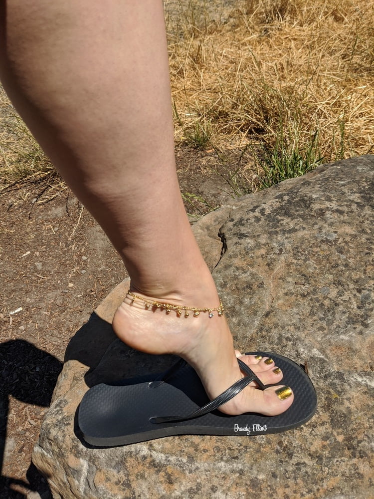MILF feet MILF feet #89957917