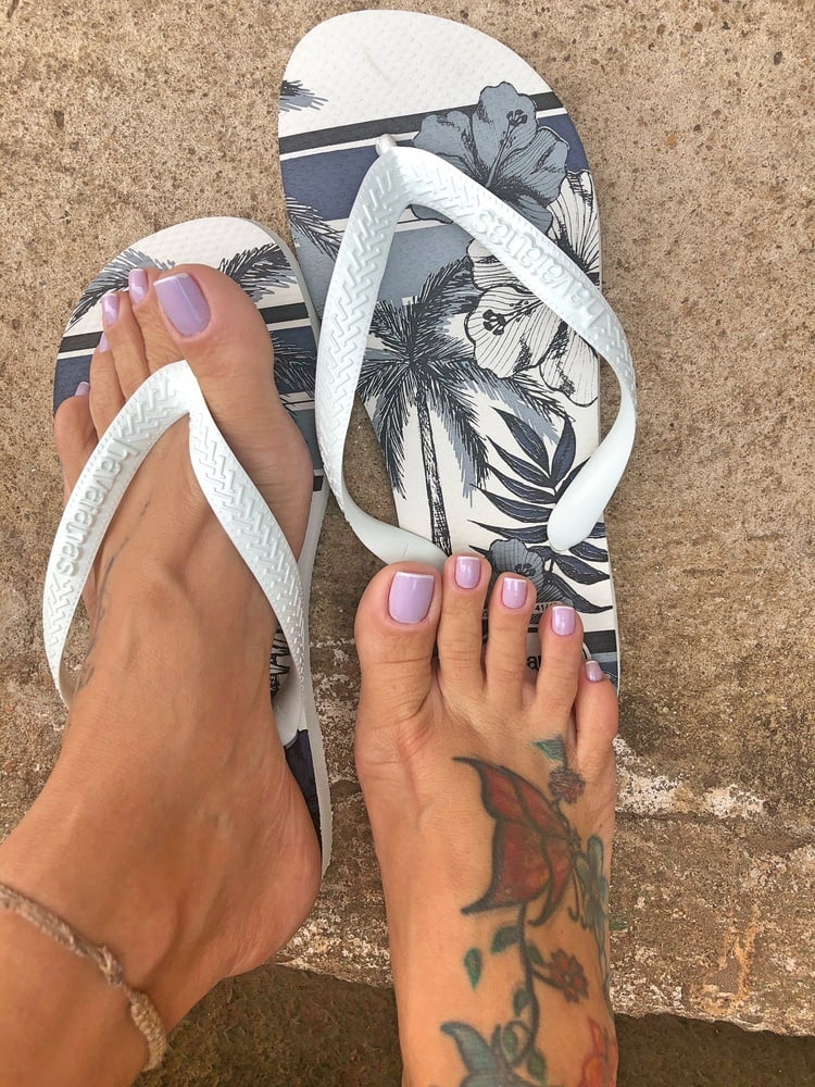 MILF feet MILF feet #89958001