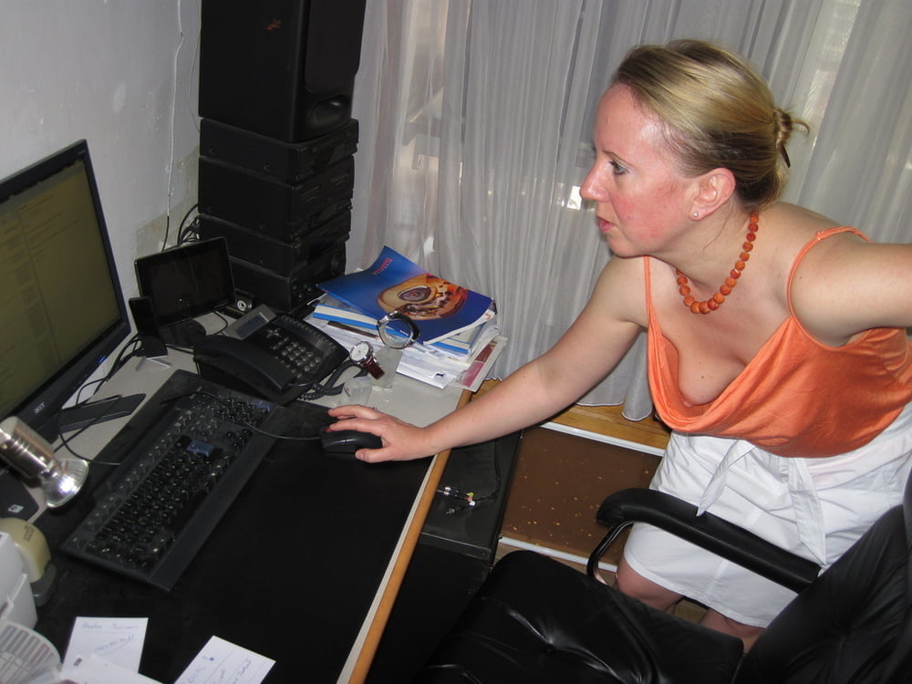Handybilder einer Kollegin #87789286