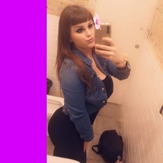 Spanisch instagram chav mit riesigen Titten
 #88646474