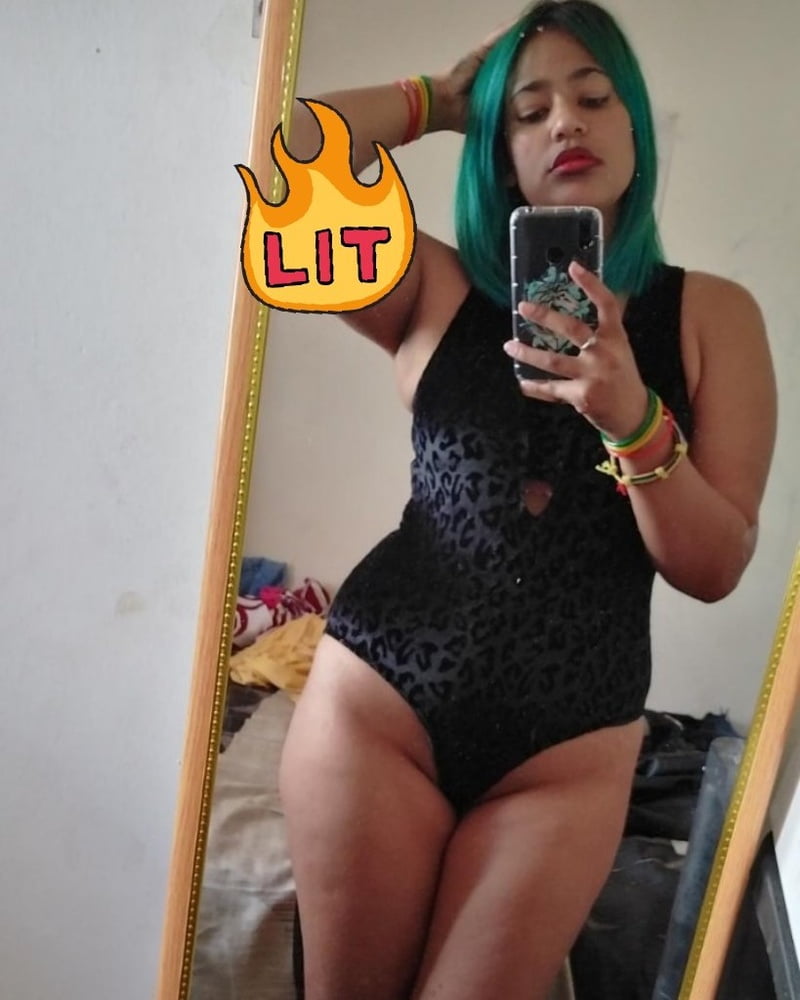 Coloured chick #99138704