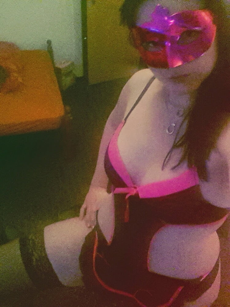 My hot girl #107095449