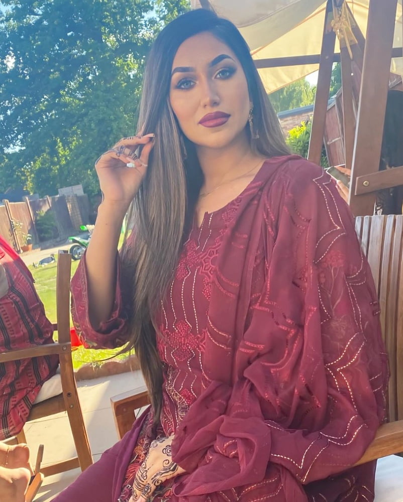 Sexy pakistanische heiße paki babes
 #91562483