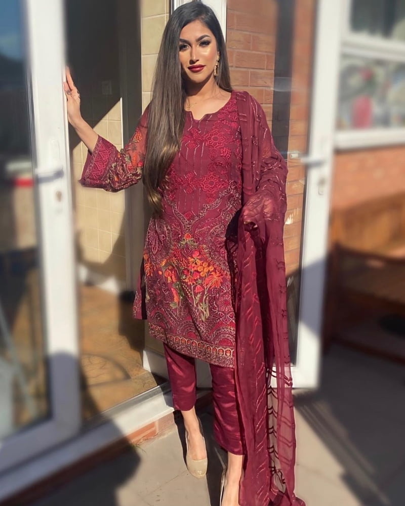Sexy Pakistani hot Paki babes #91562486